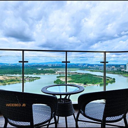 Country Garden Danga Bay By Widebed Jb Hotel Johor Bahru Exterior photo